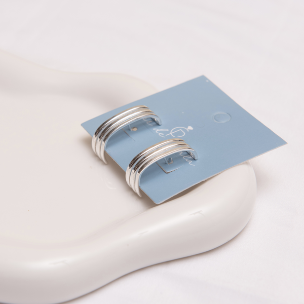 Brinco Ear Hook 3 Fios Retos Lisos G 2,3 cm