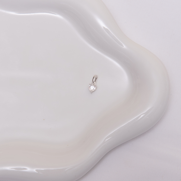 Pingente P. de Luz Coração Pend Zirc 5 mm c 3 Garras 