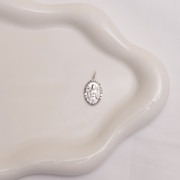 Pingente Medalha Oval São Francisco de Assis 2 cm