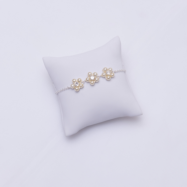 Pulseira Elos Entremeio 3 Flores 5 Pétalas de Pérola e Zircônia Cristal Central 